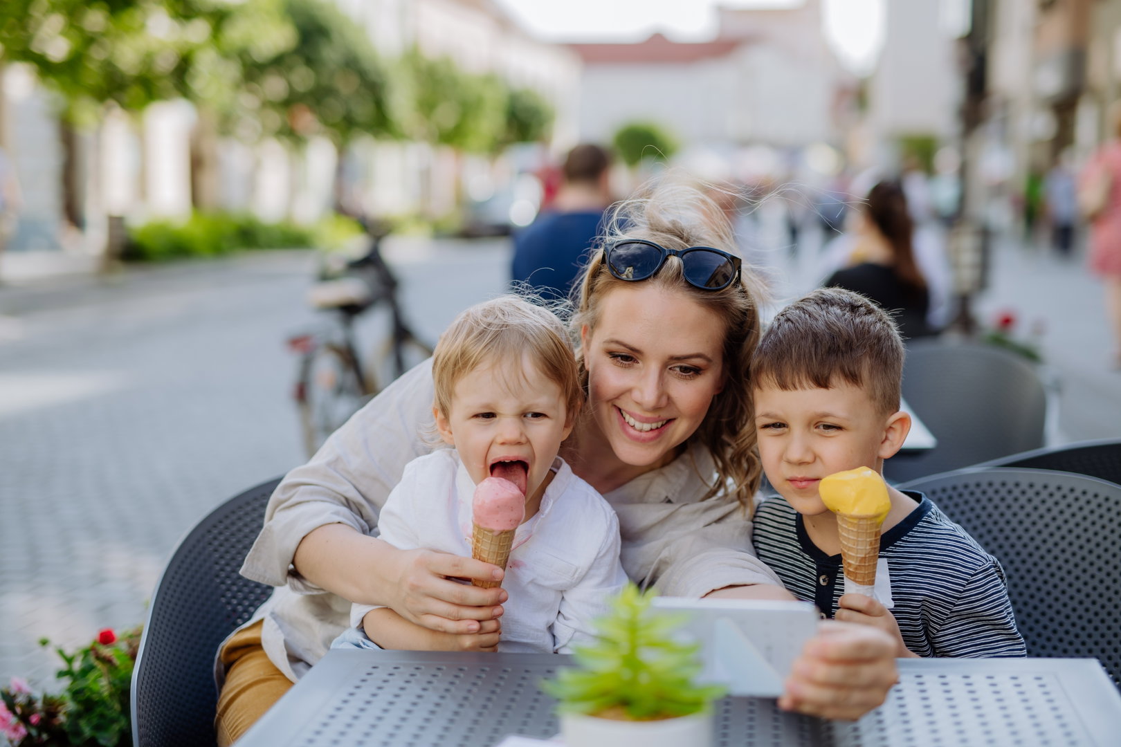Why Are My Teeth Sensitive? Can a Local Dentist Help?